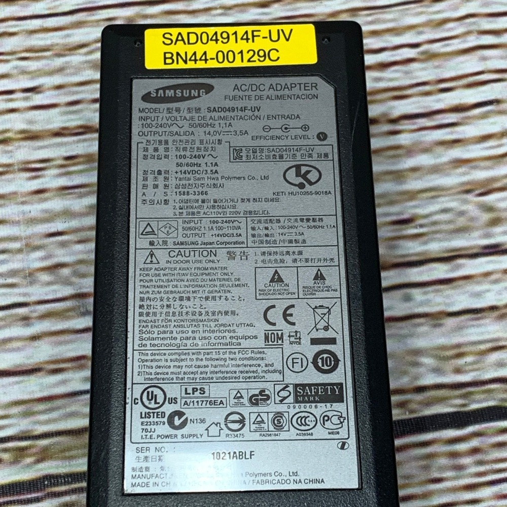 Samsung SAD04914F UV BN4400129C AC‎ DC Power Adapter 14VDC 3.5A 50/60Hz 1.1A